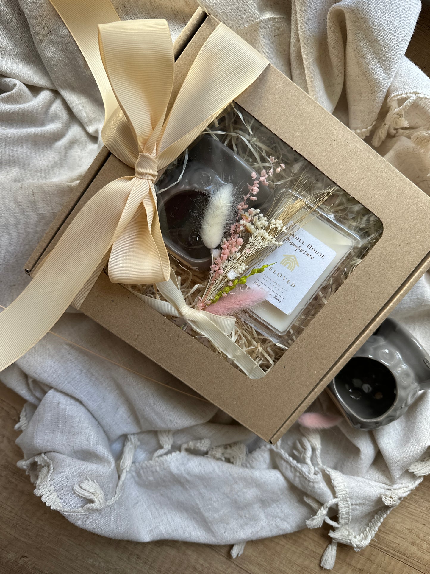 zestaw zapachowy mini kominek i wosk sojowy
mini kominek zapachowy z woskiem – Candle House
naturalny wosk zapachowy do kominka
zestaw zapachowy do domu – handmade